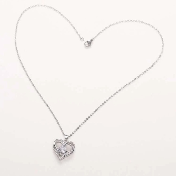 Cubic Zirconia Heart Pendant Necklace for Women Wedding Party - Picture 5 of 6